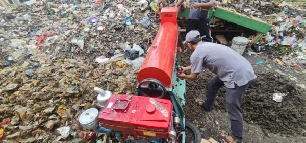 Mesin Pencacah Pemilah Plastik Pujo bae (1
